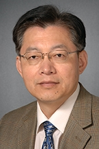 Dongqing Li